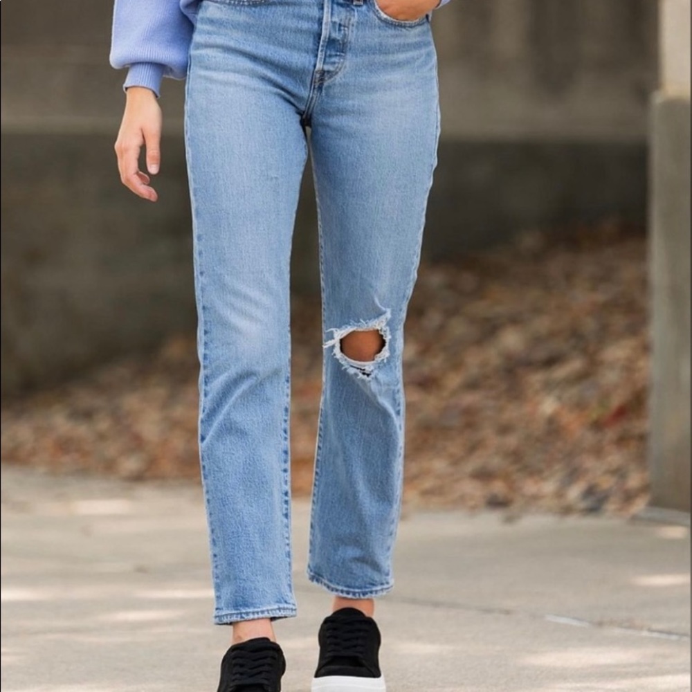 Levis Wedgie fit high rise ankle jeans